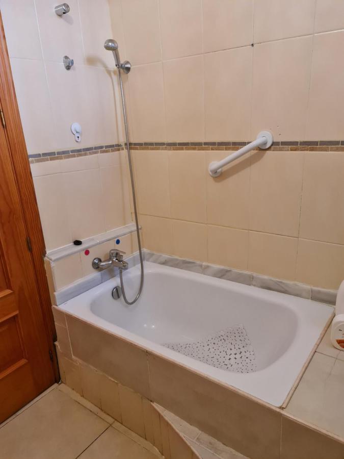 Chalet Los Jarrones Torre Del Mar Exterior photo