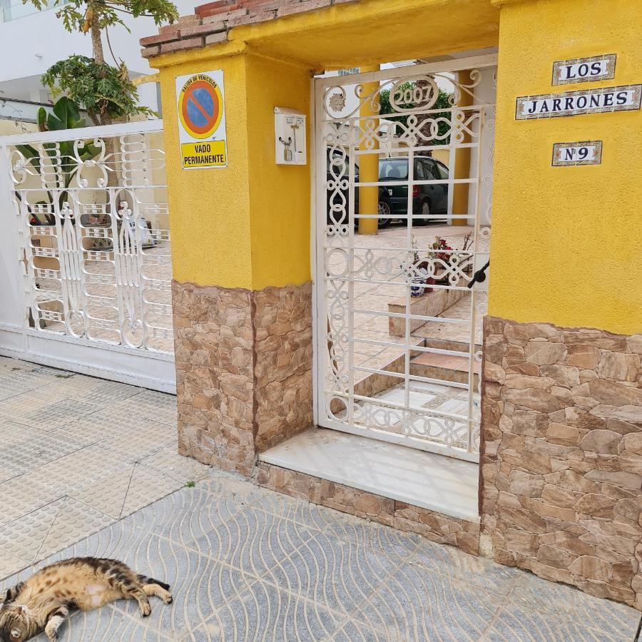 Chalet Los Jarrones Torre Del Mar Exterior photo